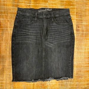 Universal Thread Skirt